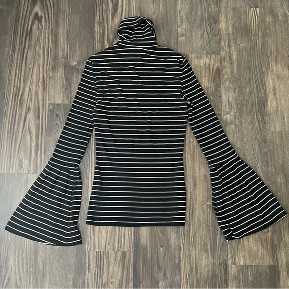 Paige Kenzie Black and White Stripe Modal Turtleneck Bell Sleeve Ribbed Shirt - Picture 5 of 13